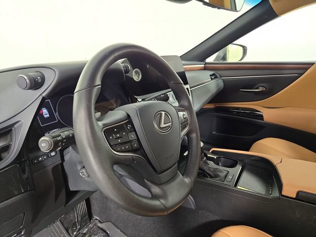 Used 2023 Lexus ES 350 w/ Premium Package image 17