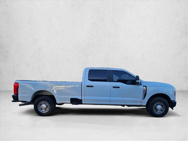 Certified 2024 Ford F350 XL w/ Camper Package image 4