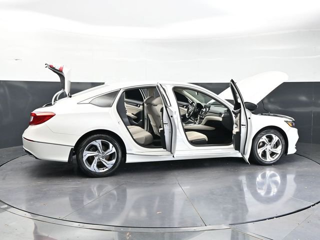 Used 2019 Honda Accord EX image 38