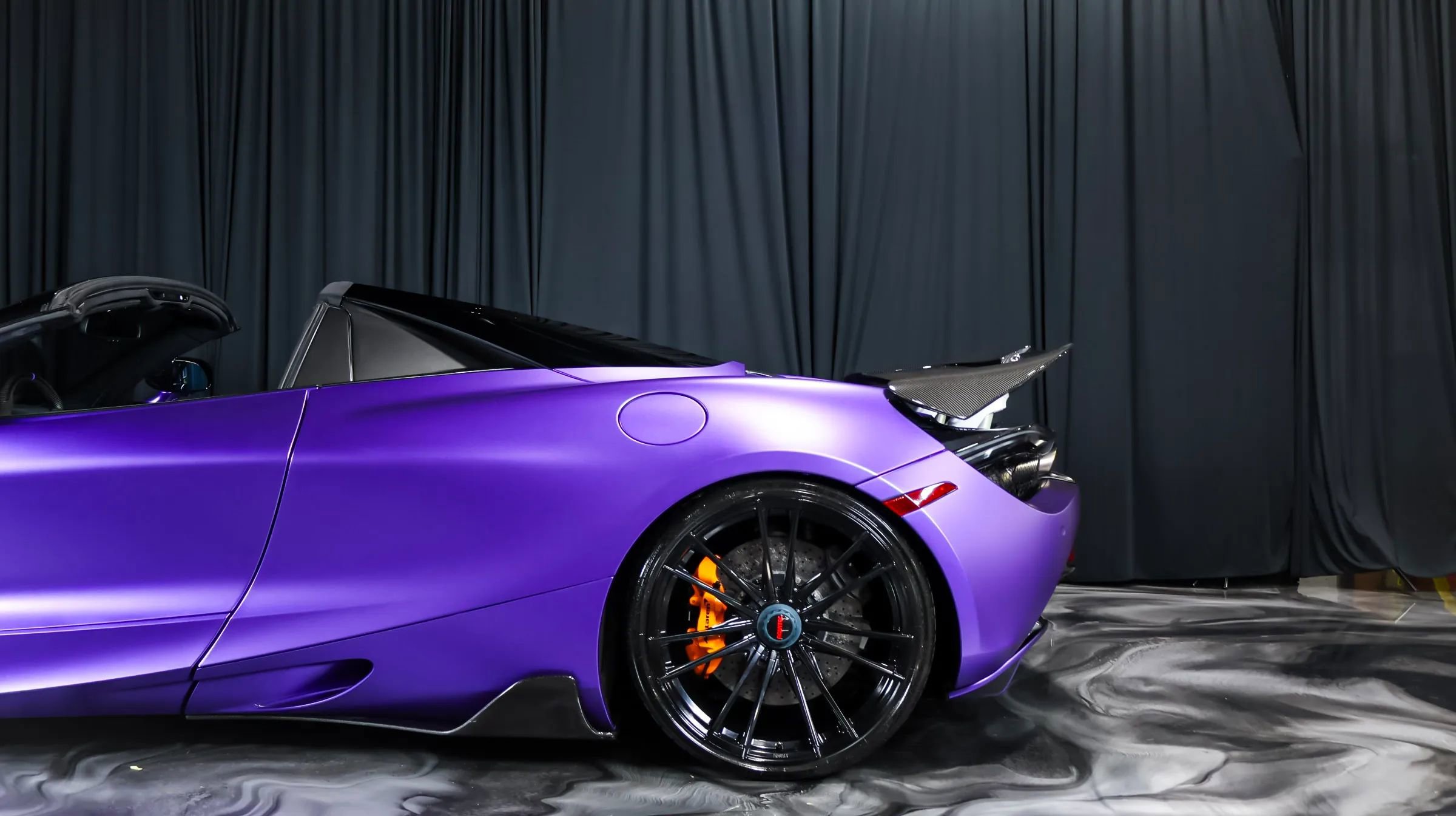 Used 2020 McLaren 720S Spider RWD image 14