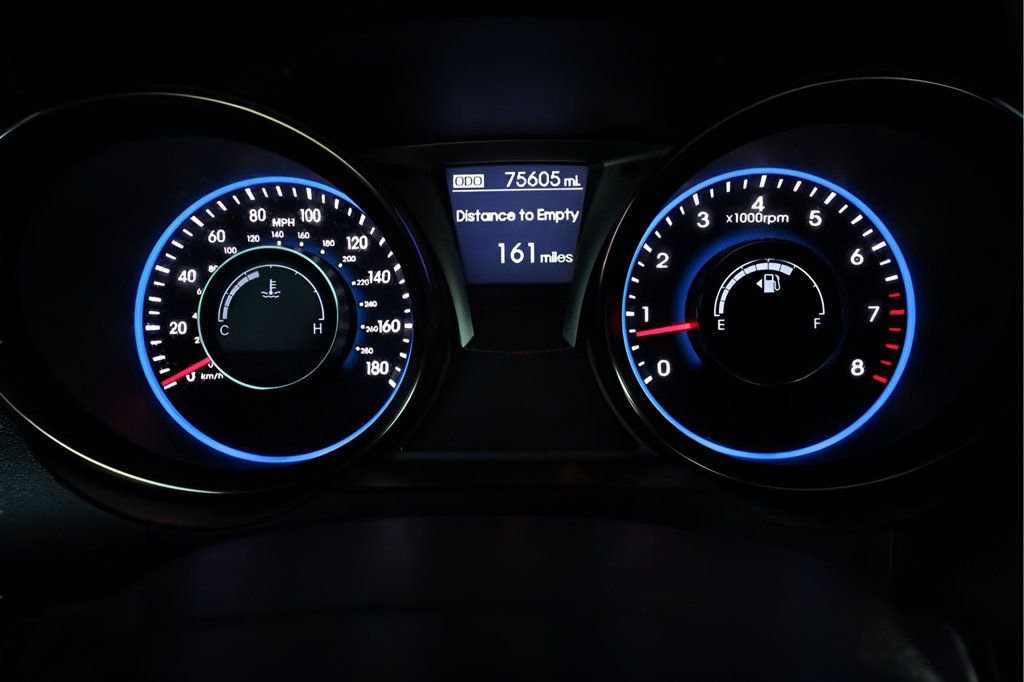 Used 2015 Hyundai Genesis 3.8 RWD image 29