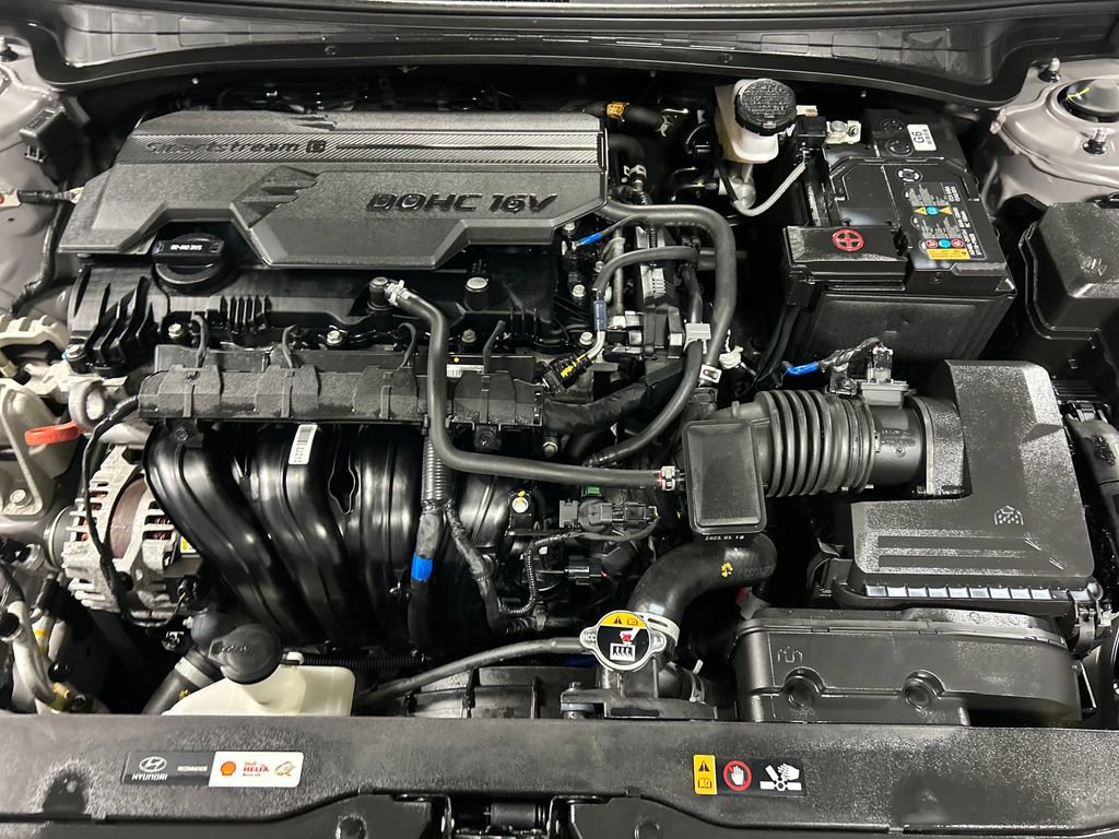 Used 2023 Hyundai Elantra SEL w/ Cargo Package image 24