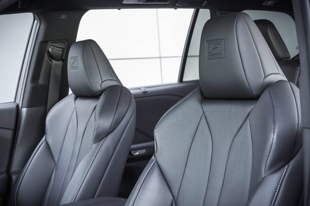 Certified 2025 Lexus TX 500h AWD w/ Technology Package image 10