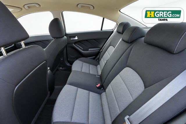 Used 2017 Kia Forte LX FWD image 7