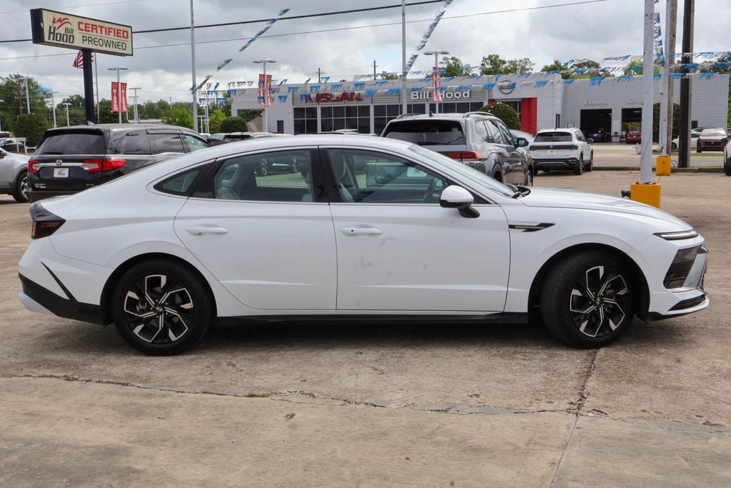 Used 2025 Hyundai Sonata SEL FWD image 21