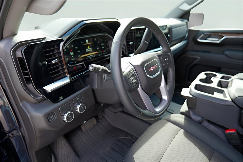 New 2026 GMC Sierra 1500 Elevation image 8