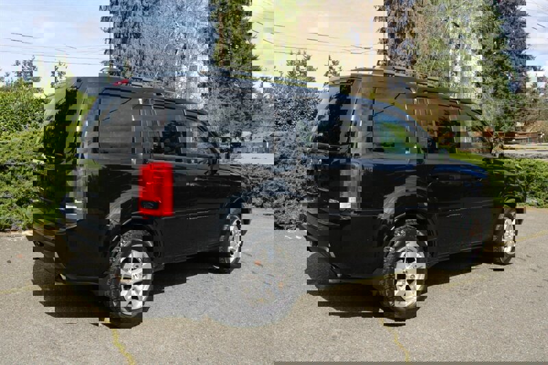 Used 2010 Honda Pilot EX-L image 3