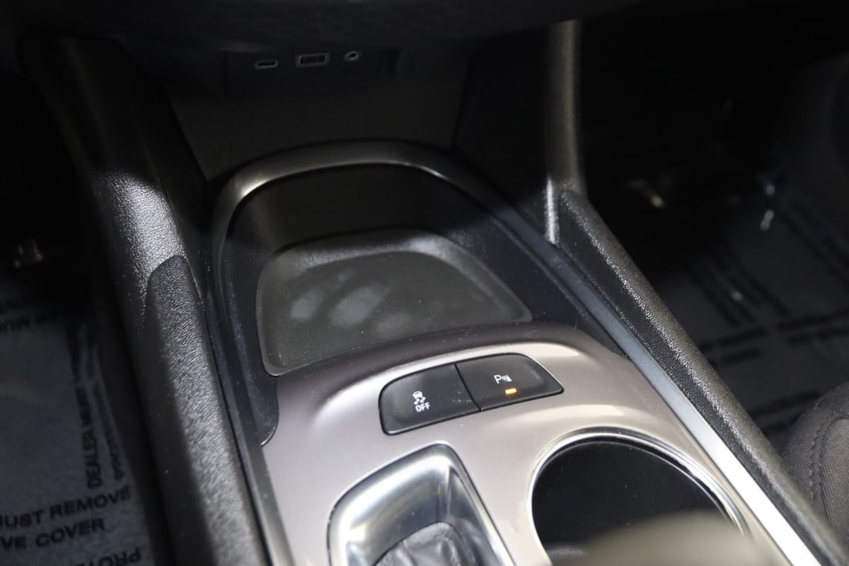 Used 2024 Chevrolet Malibu LT FWD image 25