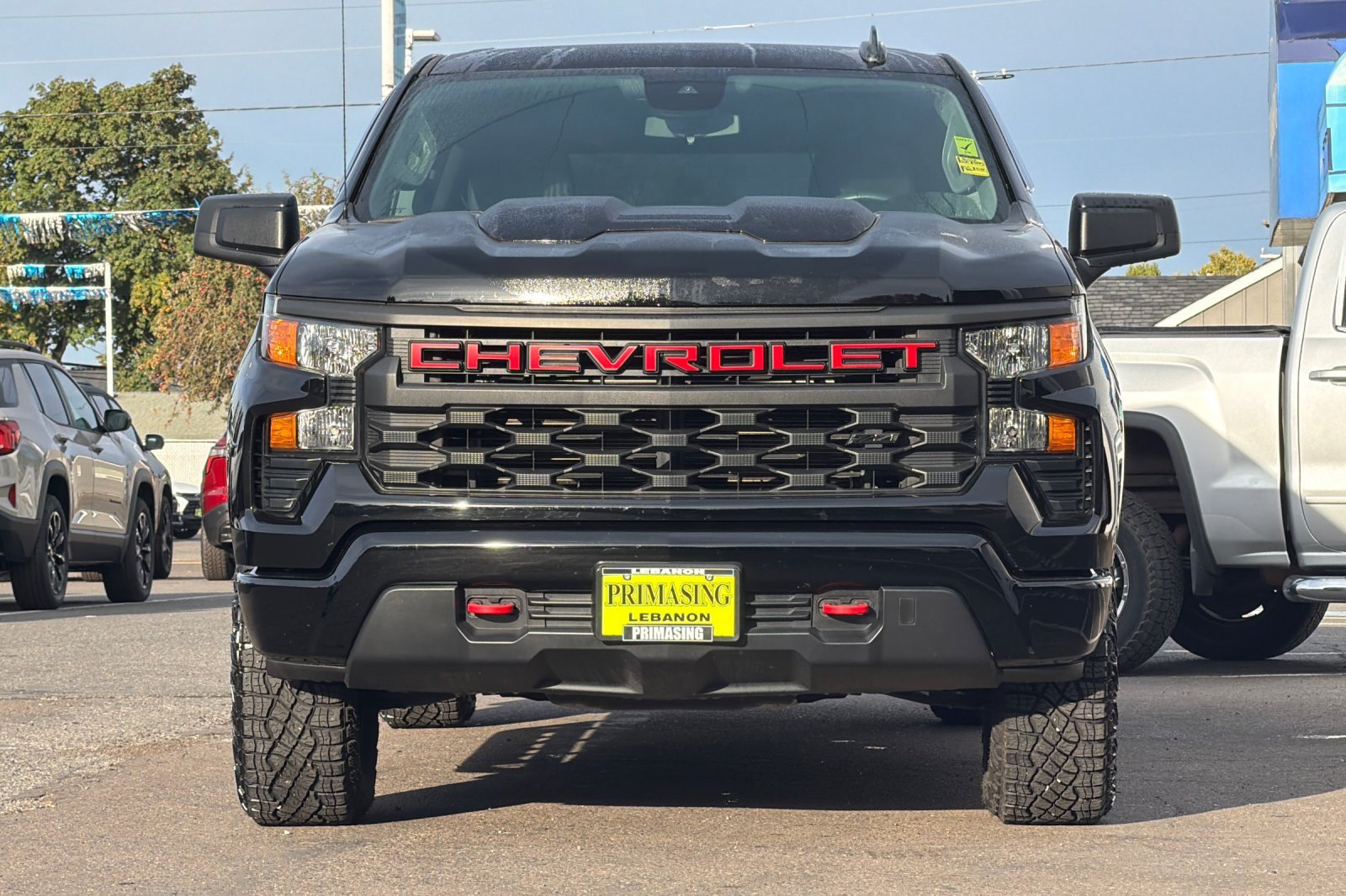 Used 2024 Chevrolet Silverado 1500 Custom Trail Boss w/ LPO, Dark Essentials Package AWD/4WD image 6