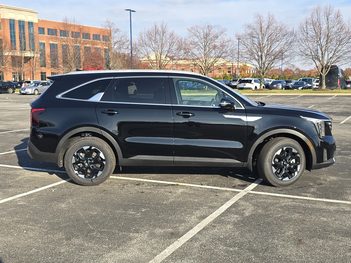 New 2026 Kia Sorento S FWD image 17
