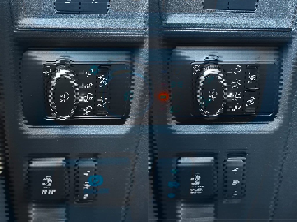 Used 2024 Ford Expedition Max Limited image 27