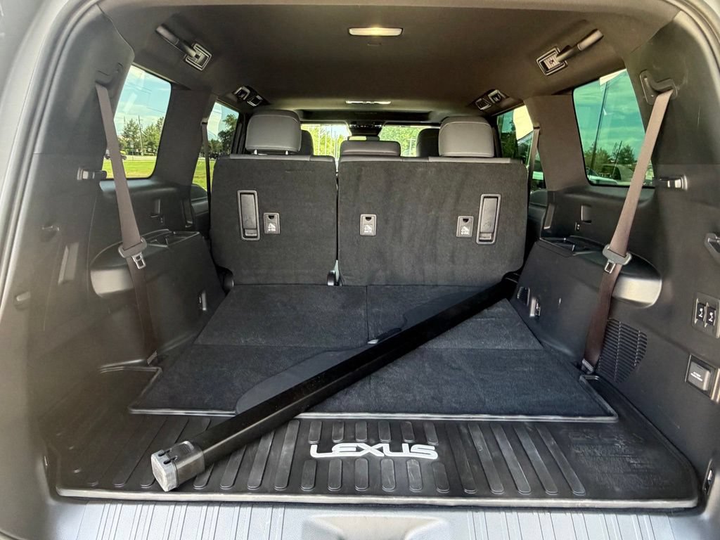 Used 2025 Lexus GX 550 w/ Cold Area Package AWD/4WD image 40