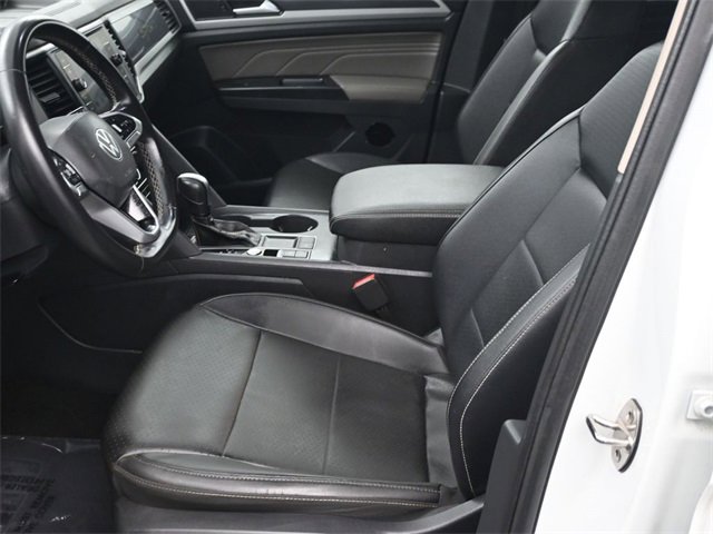 Used 2021 Volkswagen Atlas SE w/ Towing Package image 5