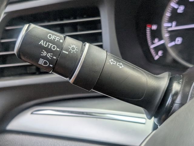 Used 2019 Acura ILX FWD image 31
