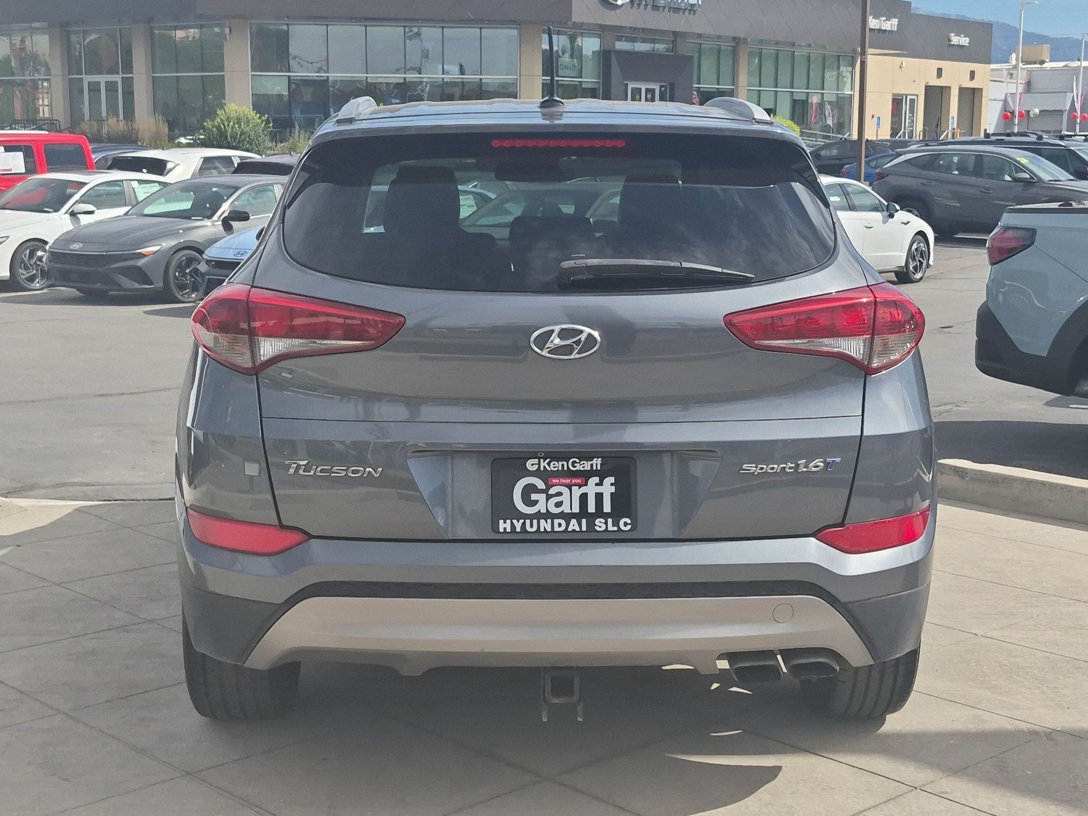Used 2017 Hyundai Tucson Sport FWD image 5