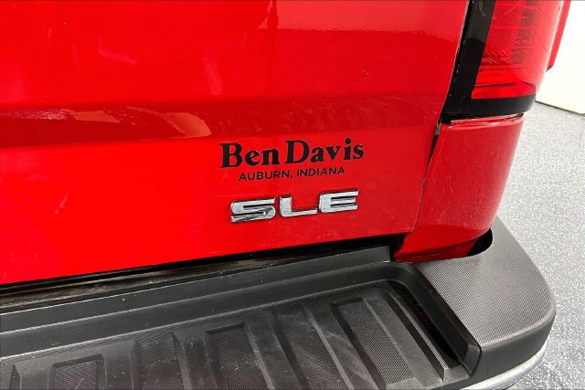 Used 2017 GMC Sierra 2500 SLE w/ Snow Plow Prep Package AWD/4WD image 19