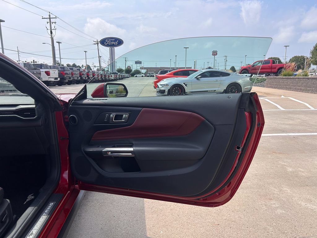 Used 2024 Ford Mustang GT Premium w/ GT Performance Package RWD image 20