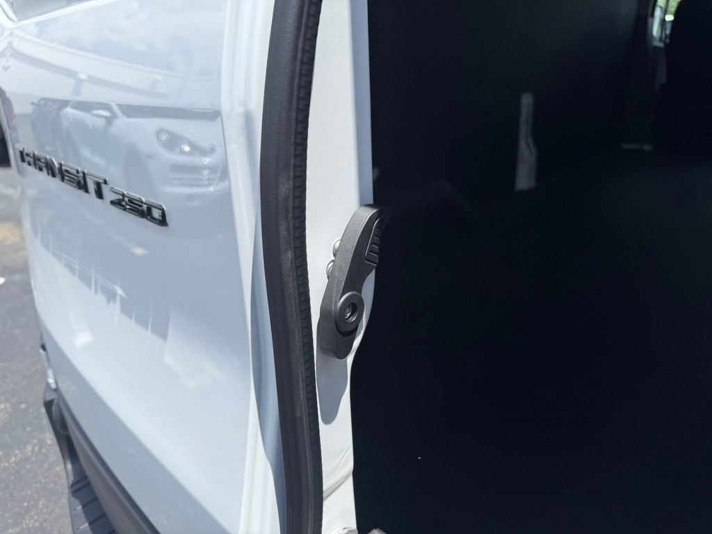 New 2026 Ford Transit 250 Low Roof w/ Load Area Protection Package RWD image 37