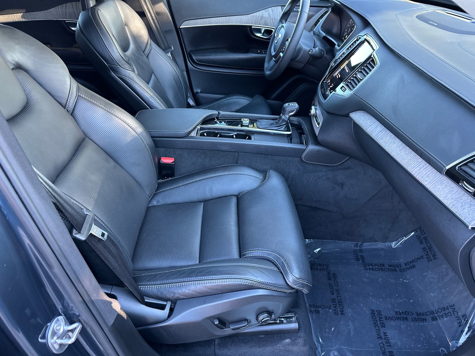 Used 2022 Volvo XC90 T6 Inscription image 13