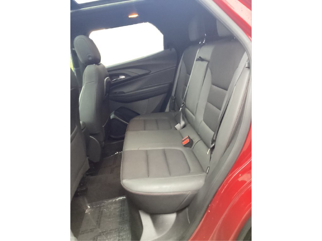 Used 2021 Chevrolet TrailBlazer RS w/ Sun and Liftgate Package AWD/4WD image 13