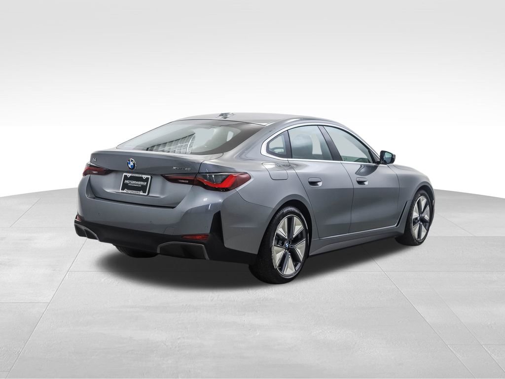 New 2026 BMW i4 xDrive40i w/ Parking Assistance Package image 5