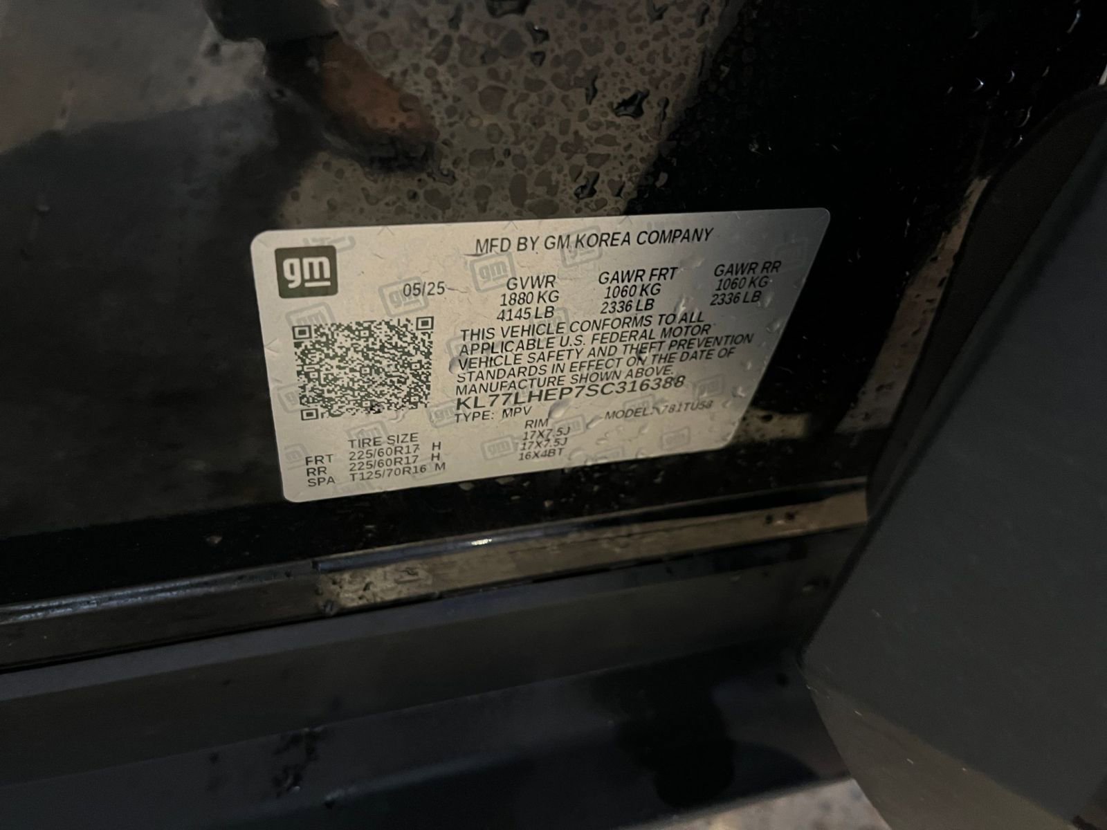 Used 2025 Chevrolet Trax LT w/ LT Convenience Package image 28