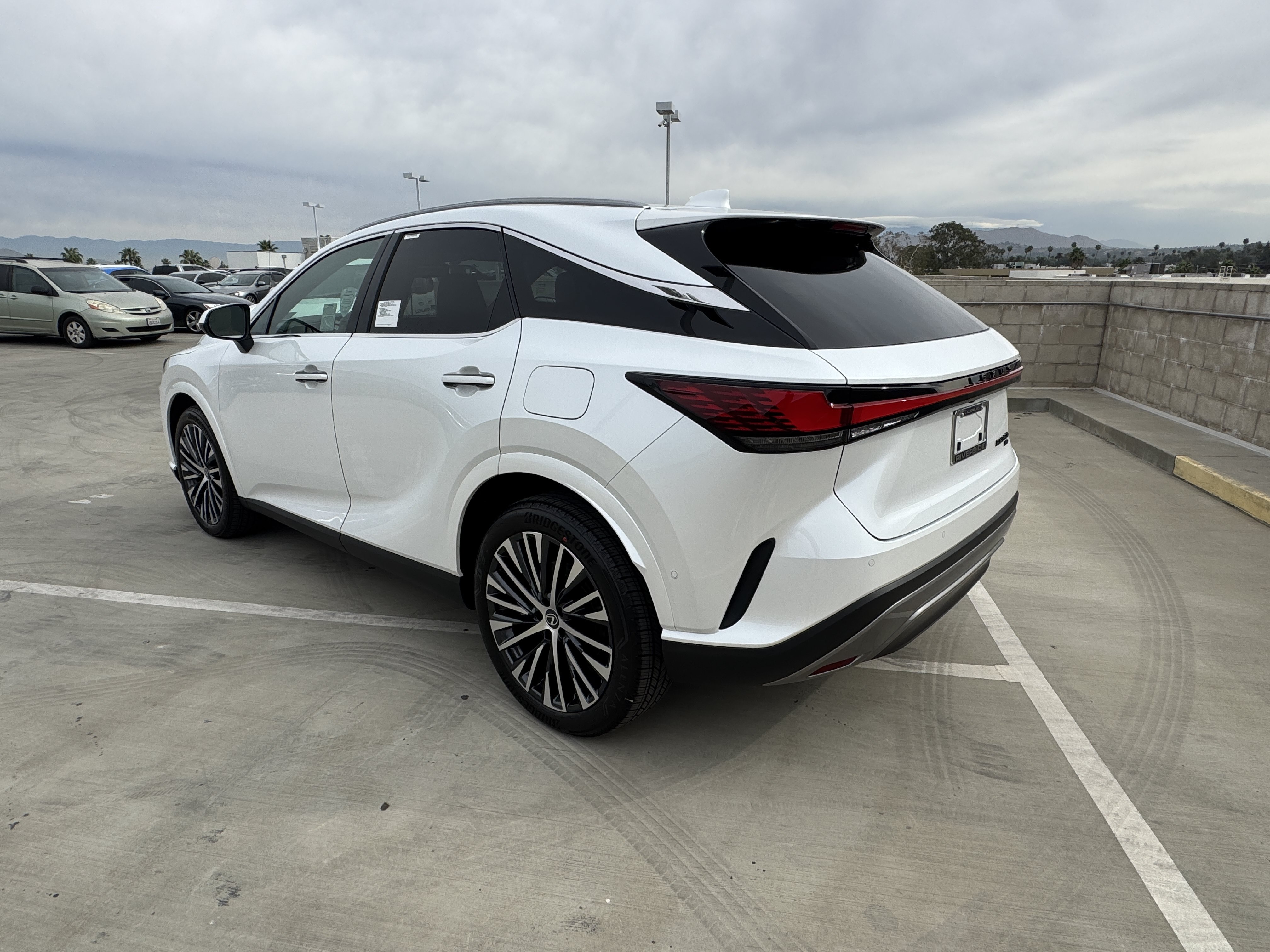 New 2026 Lexus RX 350 w/ Convenience Package AWD/4WD image 7