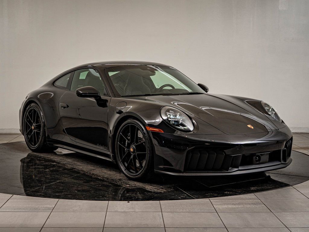 Certified 2025 Porsche 911 Carrera 4 GTS AWD/4WD image 9