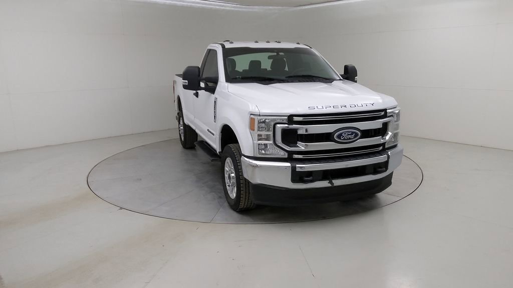 Certified 2022 Ford F350 XLT w/ FX4 Off-Road Package AWD/4WD image 9