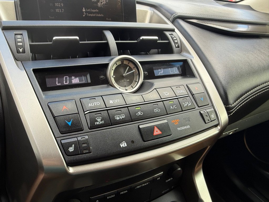 Used 2015 Lexus NX 200t FWD image 30