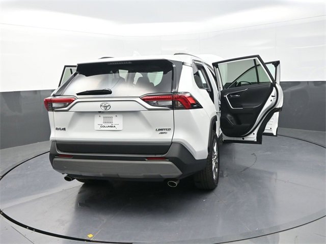 Used 2025 Toyota RAV4 Limited image 30
