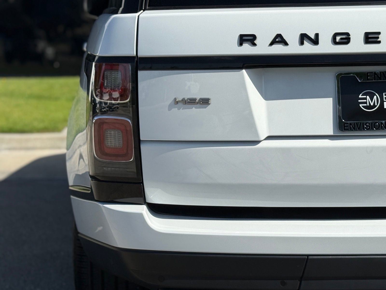 Used 2021 Land Rover Range Rover Westminster Edition image 13