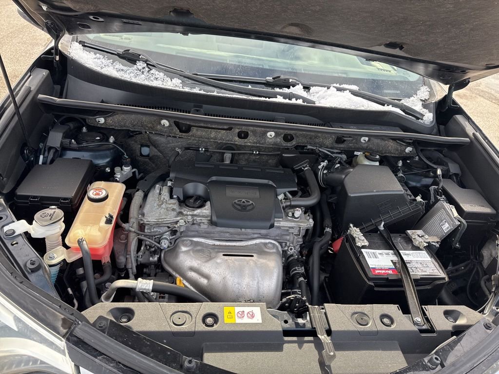 Used 2018 Toyota RAV4 Limited image 33