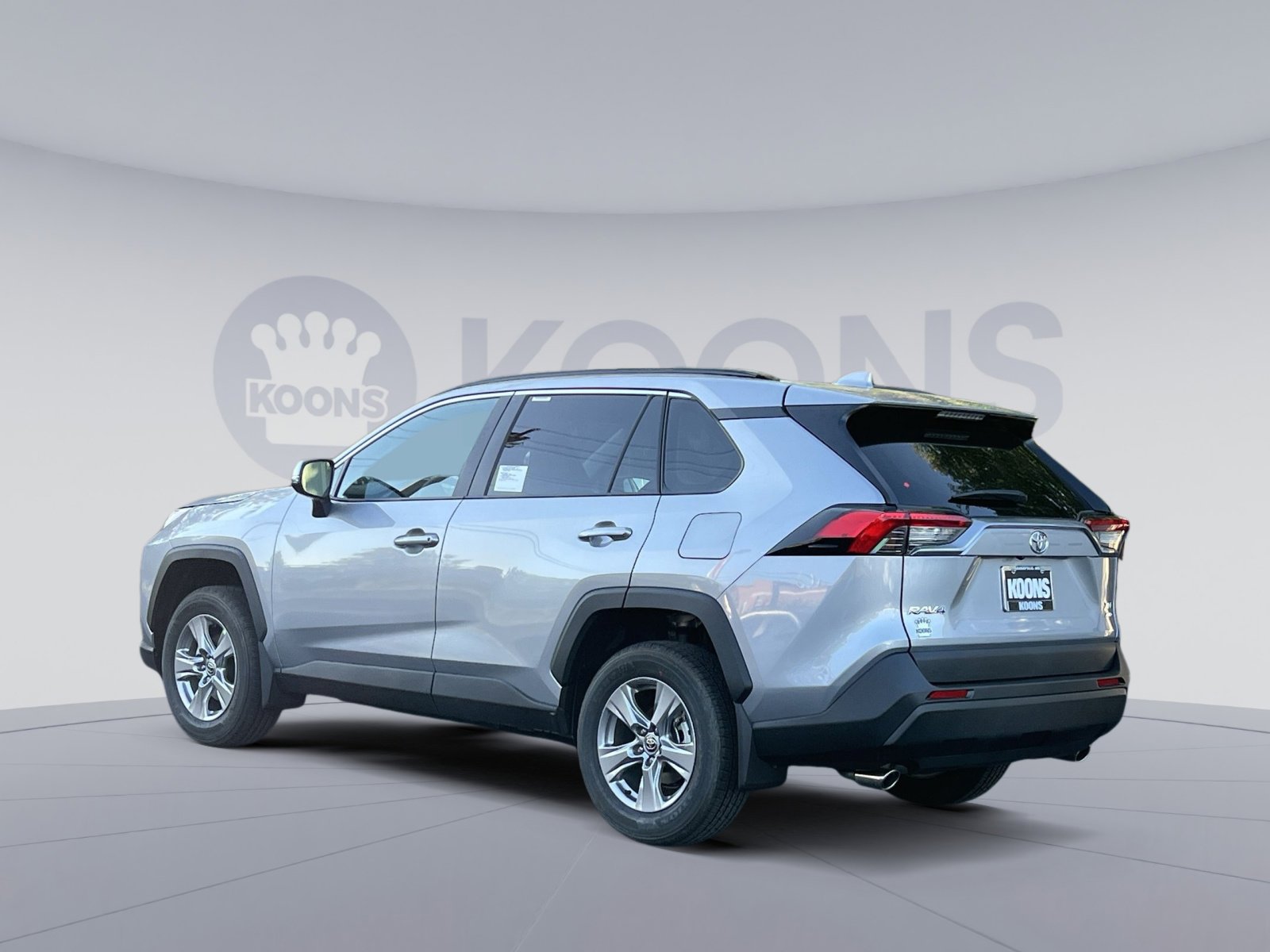 New 2025 Toyota RAV4 XLE image 4
