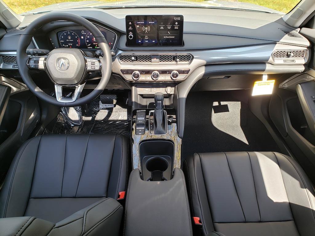 New 2026 Acura Integra FWD image 6