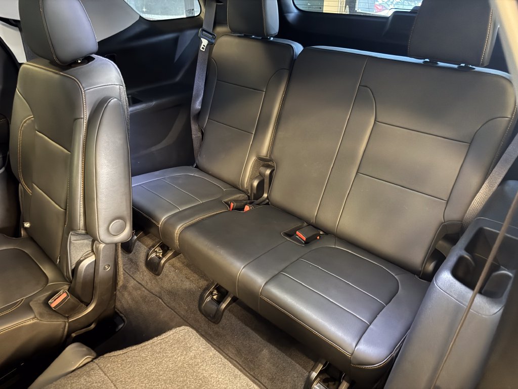 Used 2020 Chevrolet Traverse RS AWD/4WD image 22