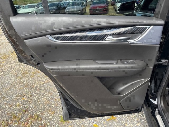 Used 2023 Cadillac XT6 Premium Luxury w/ Technology Package image 20