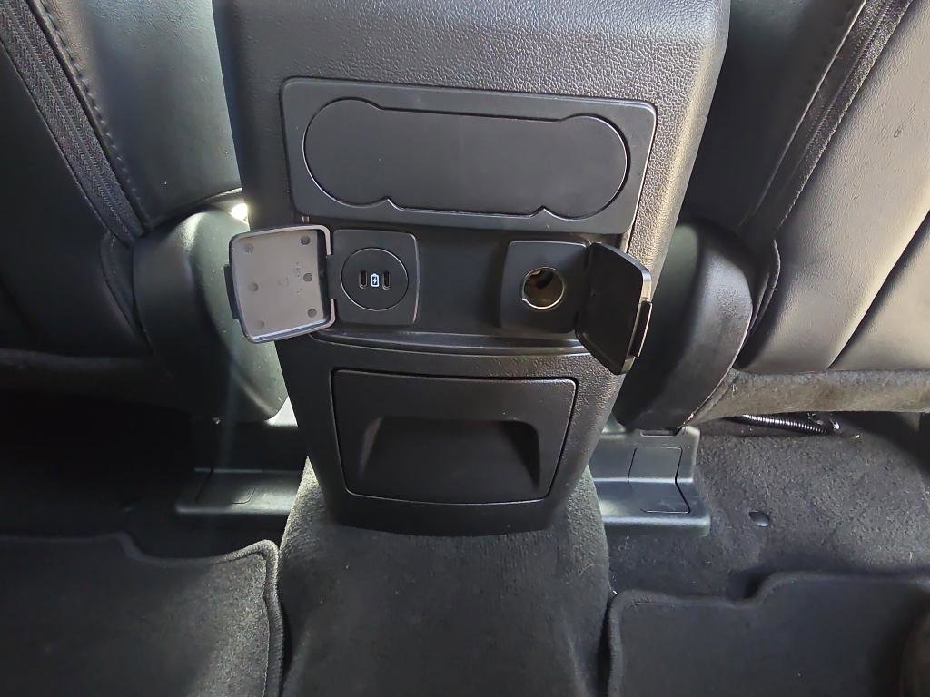 Used 2023 Ford Explorer XLT w/ Equipment Group 202A image 31