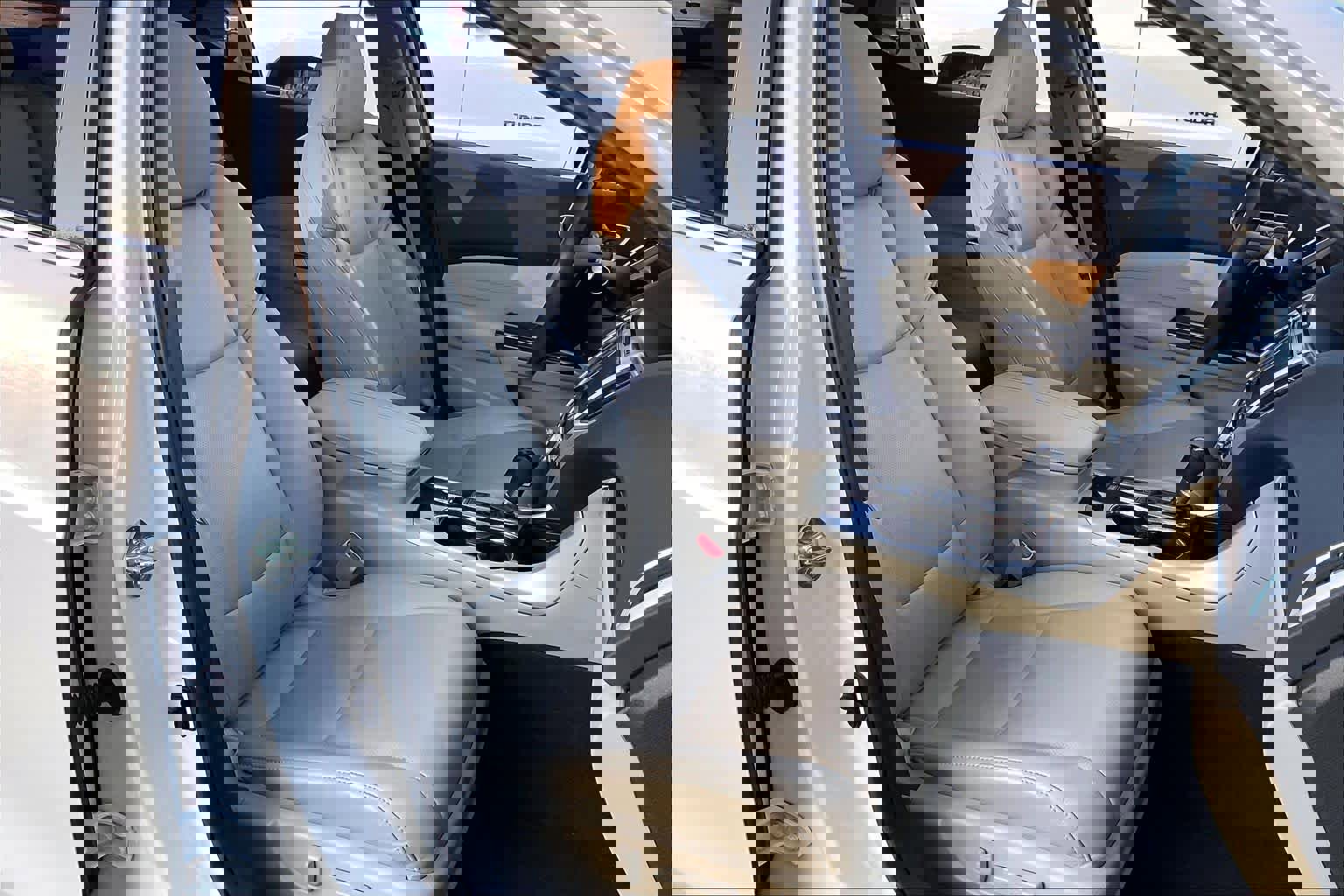 Used 2020 Acura TLX w/Technology Pkg image 10