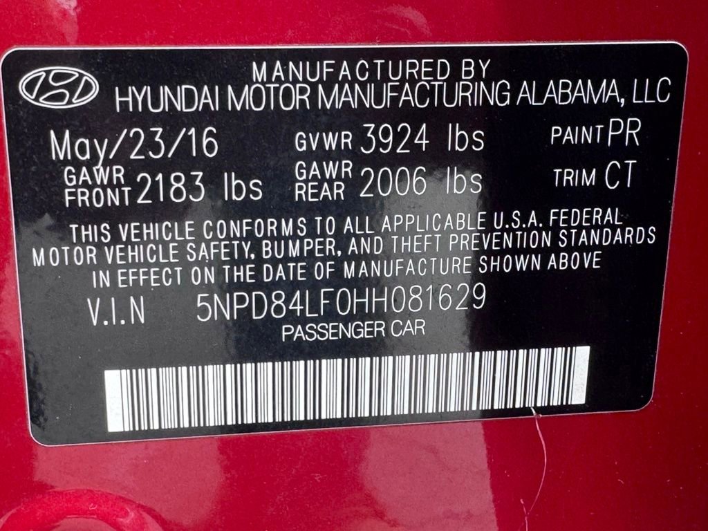 Used 2017 Hyundai Elantra Limited w/ Limited Tech Package 04 image 43