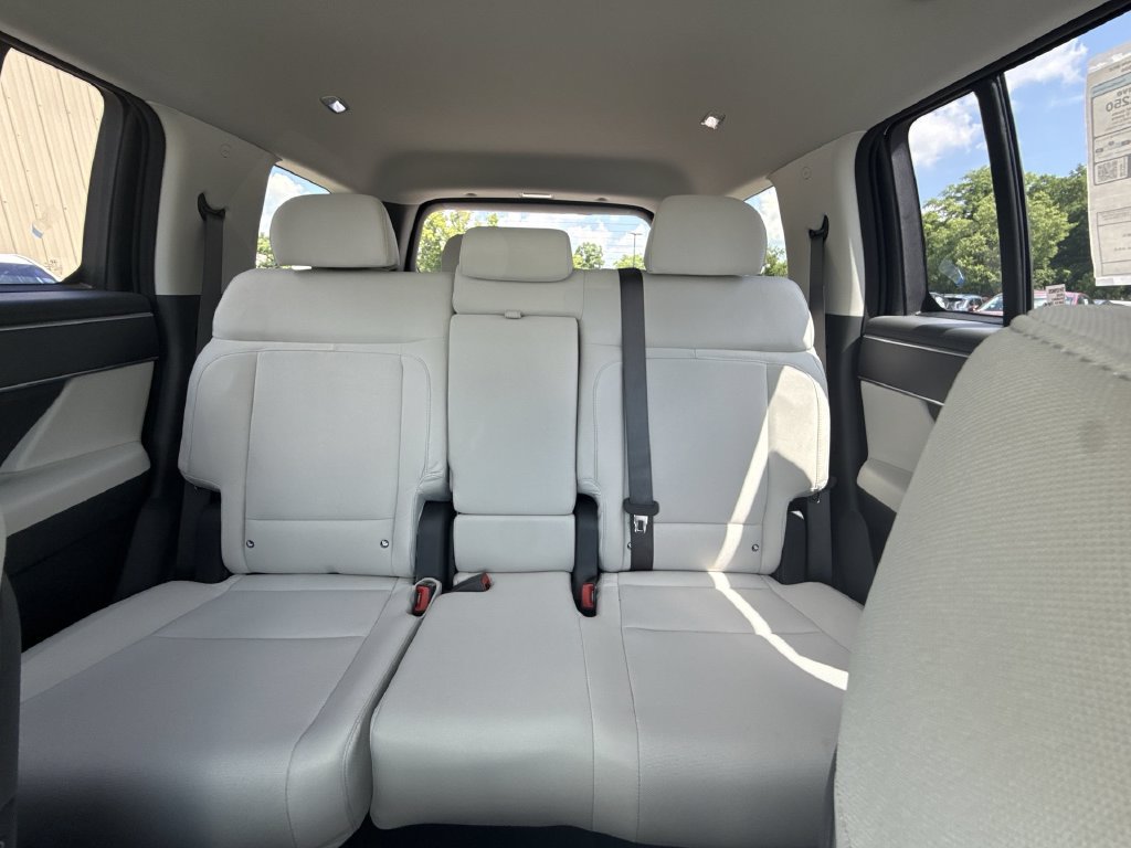 New 2026 Hyundai Santa Fe SE AWD/4WD image 21