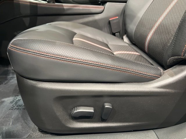 Used 2025 Nissan Altima 2.5 SR image 23