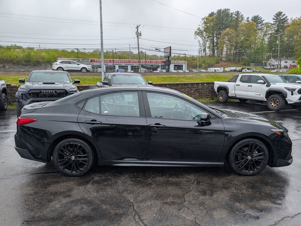 Certified 2025 Toyota Camry SE w/ Convenience Package FWD image 9