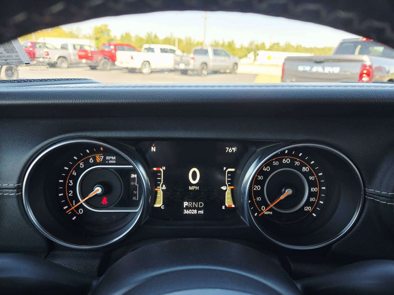 Used 2020 Jeep Gladiator Overland w/ Popular Equipment Package AWD/4WD image 27
