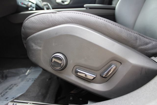 Certified 2024 Volvo S60 B5 Plus w/ Climate Package AWD/4WD image 28