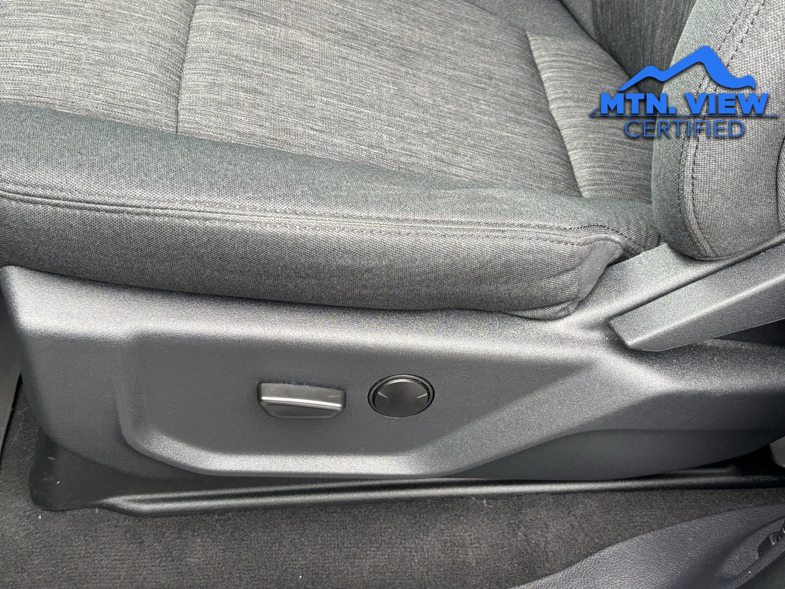 Used 2024 Ford Expedition XLT image 20