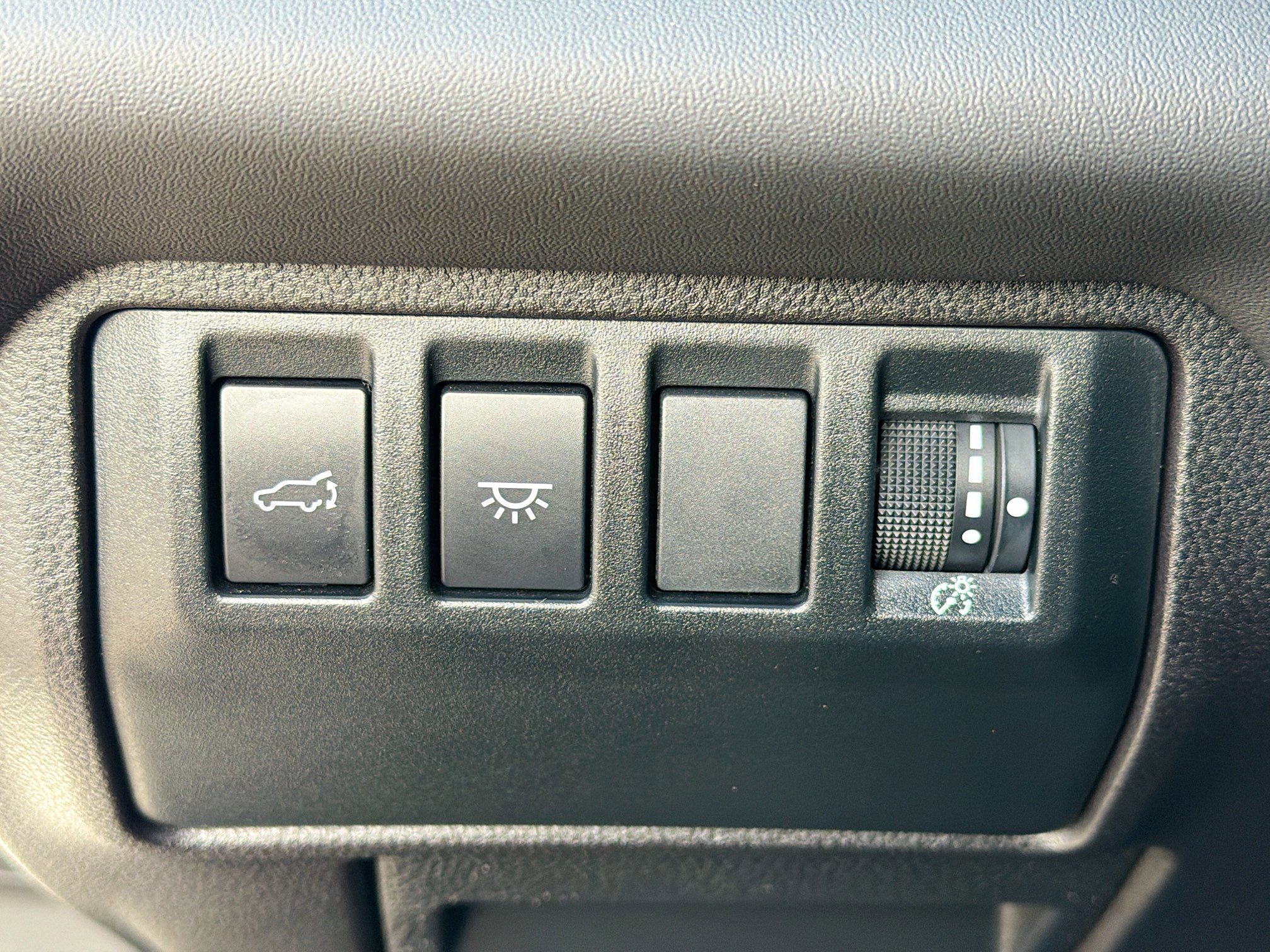 Certified 2025 Subaru Ascent Bronze Edition image 36