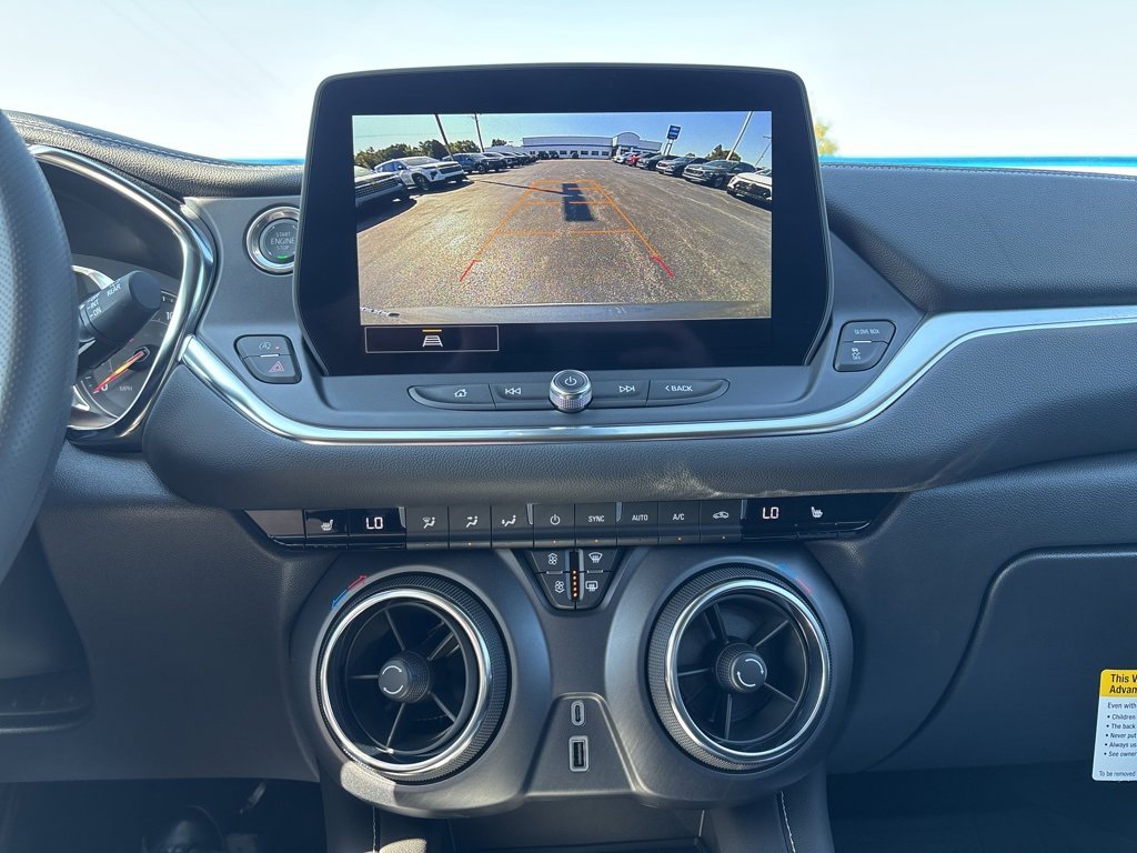 New 2025 Chevrolet Blazer LT w/ Convenience Package image 18