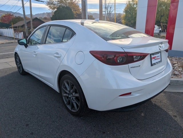 Used 2018 MAZDA MAZDA3 Grand Touring image 5