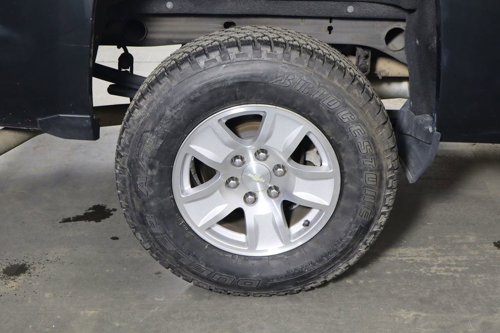 Used 2018 Chevrolet Silverado 1500 LT RWD image 37